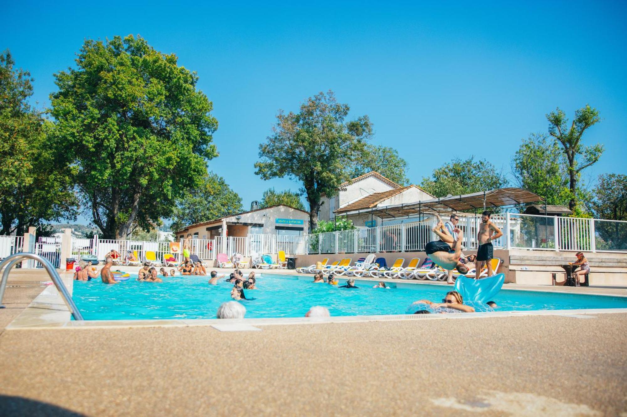 Camping Parc Bellevue Cannes Exterior photo